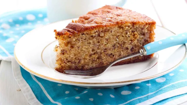 Imagem da Receita de Bolo de Banana com Aveia no Liquidificador.