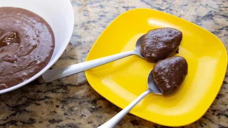 Imagem da Receita de Brigadeiro Fit com Iogurte Natural