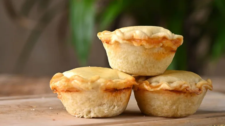 Imagem da Receita de Empadinha de Frango Fit com farinha de Aveia.