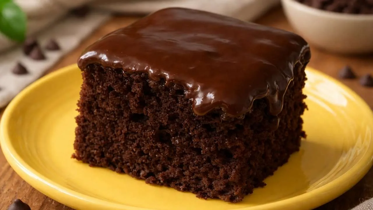 Imagem da Receita de Bolo de Chocolate Sem Manteiga e Sem Óleo.