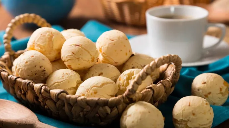 Imagem da Receita de Pão de Queijo Sem Glúten para o Café da Manhã.