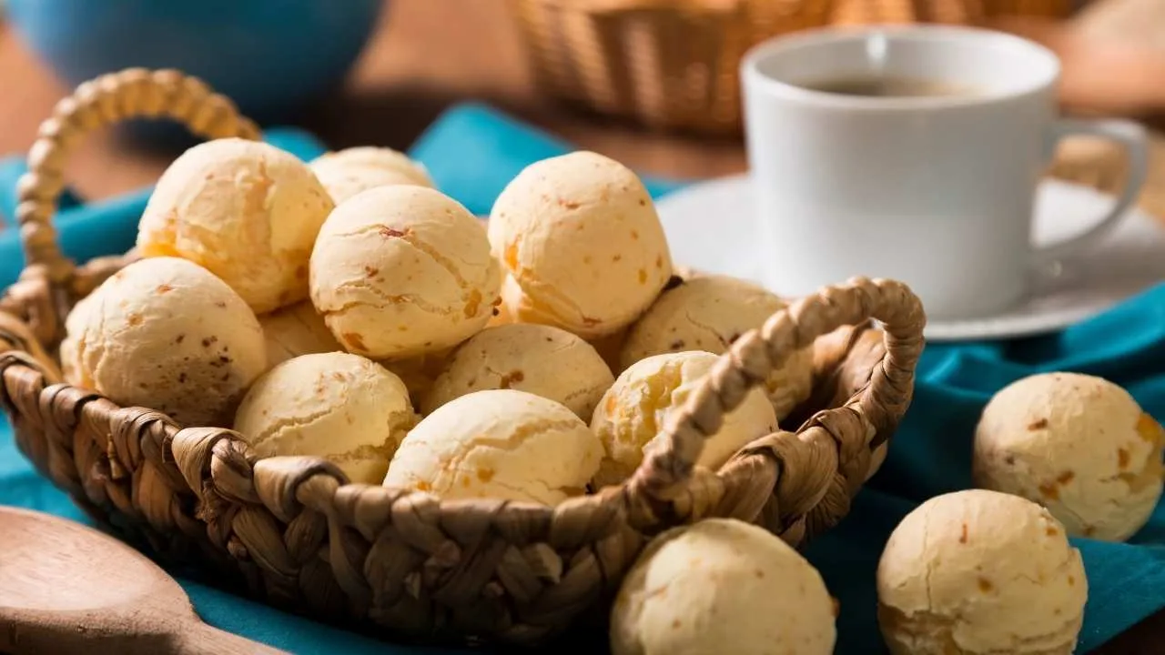 Imagem da Receita de Pão de Queijo Sem Glúten para o Café da Manhã.