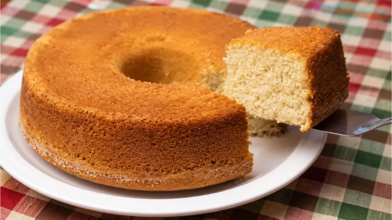 Imagem da Receita de Bolo de Iogurte Natural Sem Glúten,