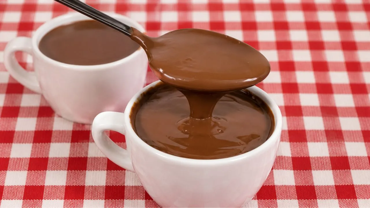 Imagem da Receita de Chocolate Quente Sem Leite Condensado.
